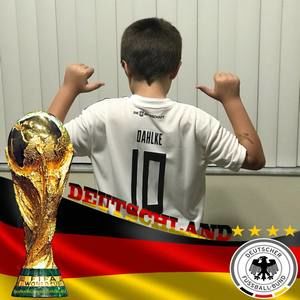 Meet your Posher, Bryan